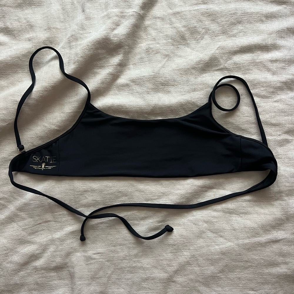 Skatie Maddie Black Bikini Top